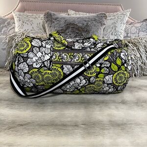 VERA BRADLEY Citron 2014 Bandolier Strap Large Sport Duffle Bag Yellow Black